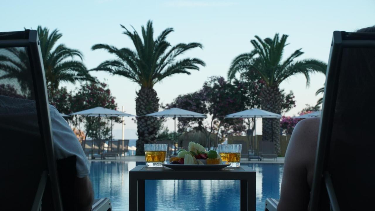 Club Beyy Resort Hotel Ізмір Екстер'єр фото