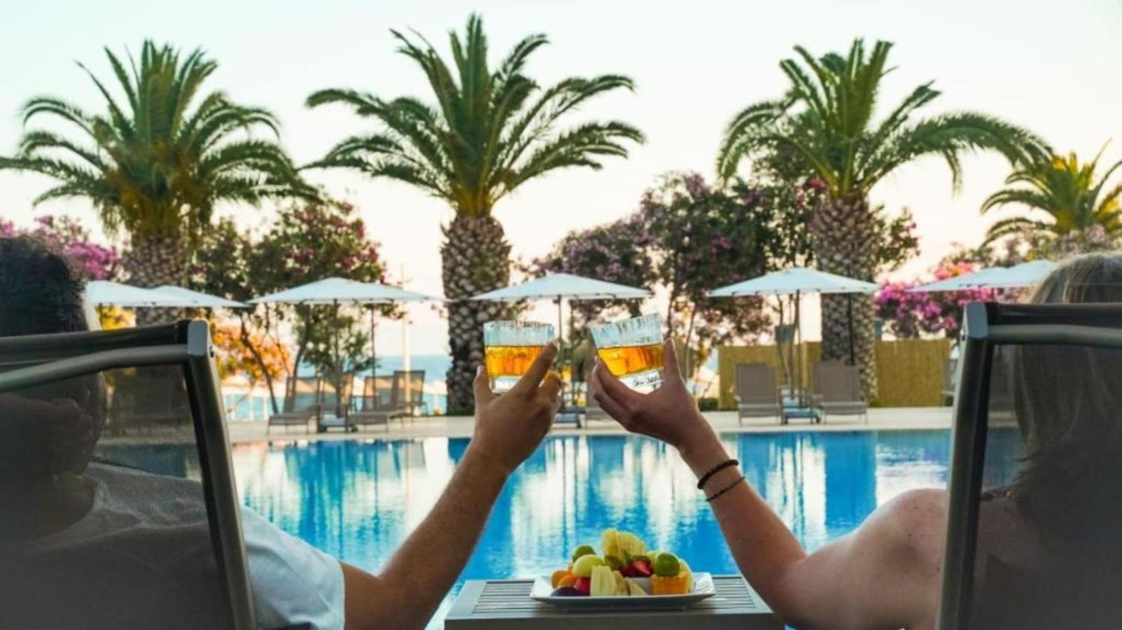 Club Beyy Resort Hotel Ізмір Екстер'єр фото